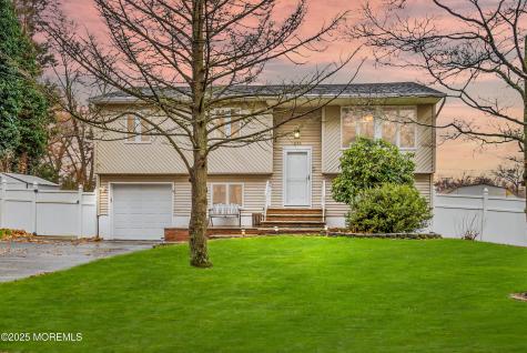 620 Hillside Drive Toms River NJ 08753