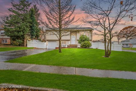 620 Hillside Drive Toms River NJ 08753