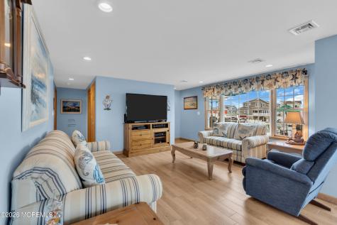82 Jeri Ann Beach Haven West NJ 08050