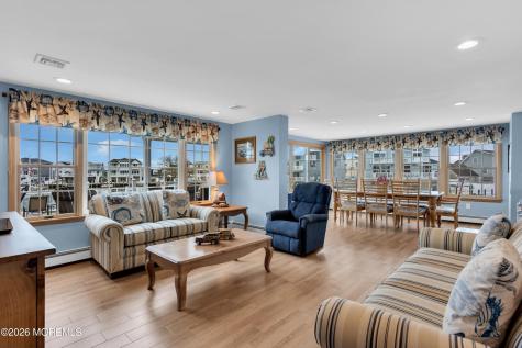 82 Jeri Ann Beach Haven West NJ 08050