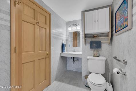 82 Jeri Ann Beach Haven West NJ 08050