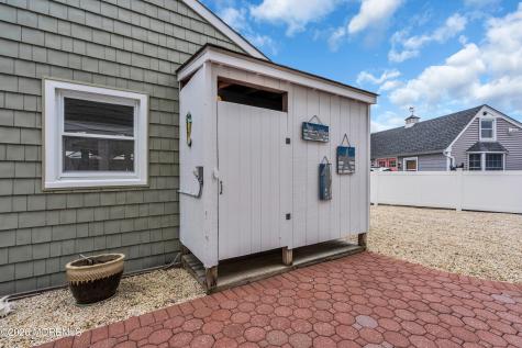 82 Jeri Ann Beach Haven West NJ 08050