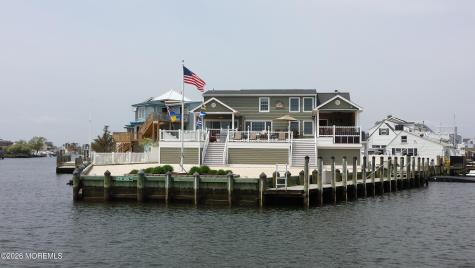 82 Jeri Ann Beach Haven West NJ 08050