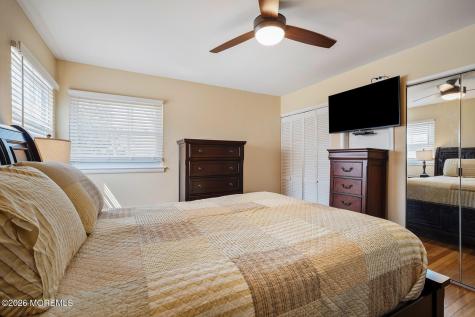 87 Newbury Road Howell NJ 07731