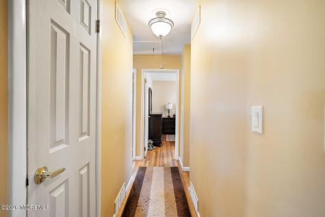 87 Newbury Road Howell NJ 07731