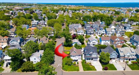 384 Pine Avenue Manasquan NJ 08736