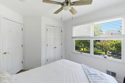 384 Pine Avenue Manasquan NJ 08736