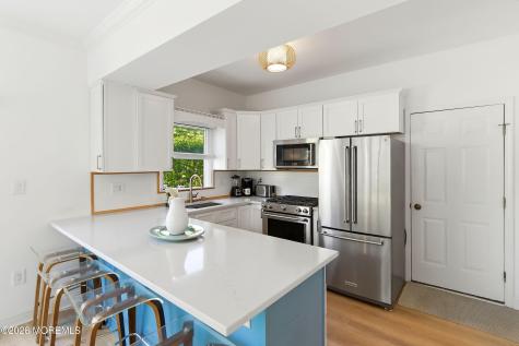 384 Pine Avenue Manasquan NJ 08736