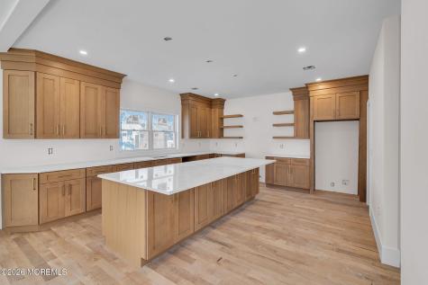 64 Byrnes Lane Eatontown NJ 07724