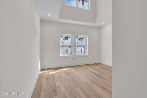 64 Byrnes Lane Eatontown NJ 07724