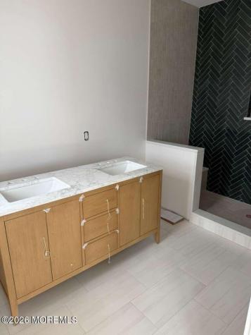 64 Byrnes Lane Eatontown NJ 07724