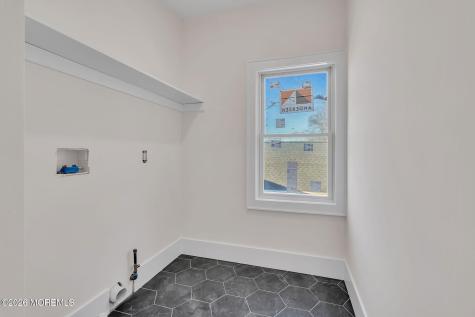 64 Byrnes Lane Eatontown NJ 07724