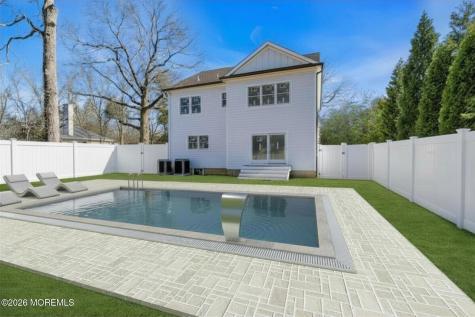 64 Byrnes Lane Eatontown NJ 07724