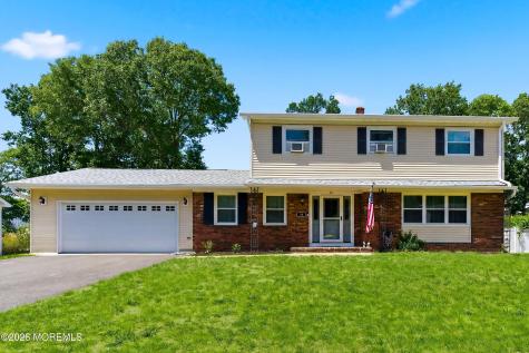 24 Livingston Drive Howell NJ 07731