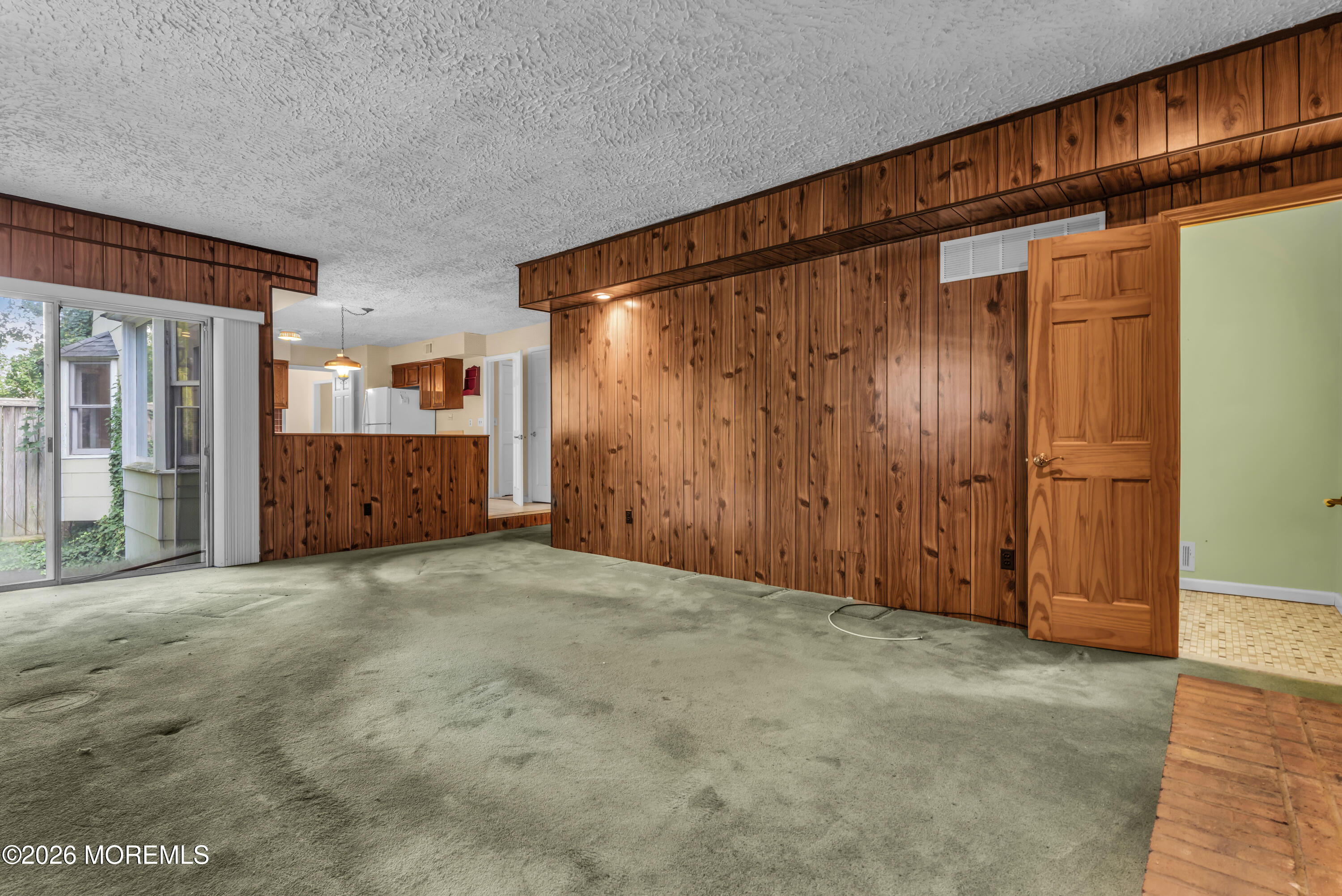 8 Trinity Place Toms River NJ 08753