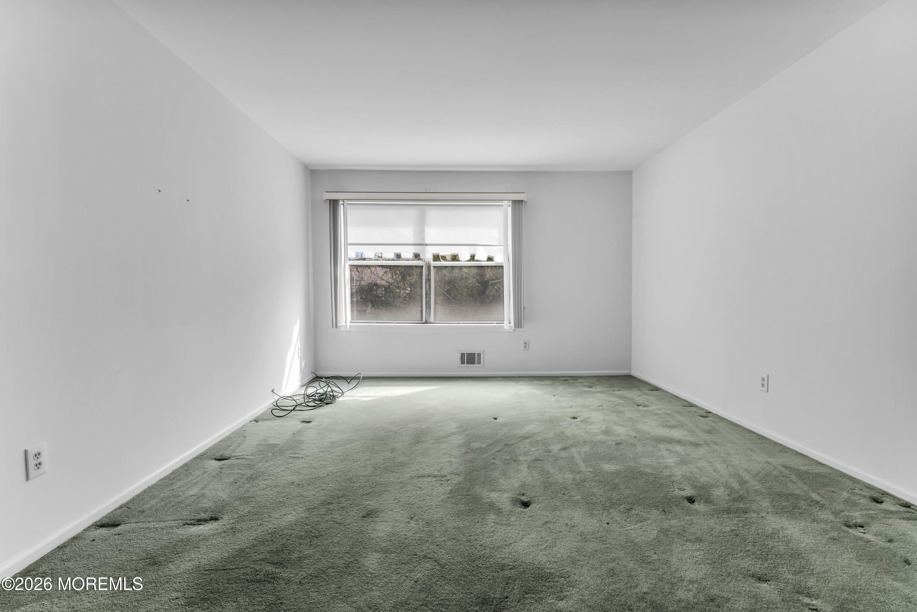 8 Trinity Place Toms River NJ 08753