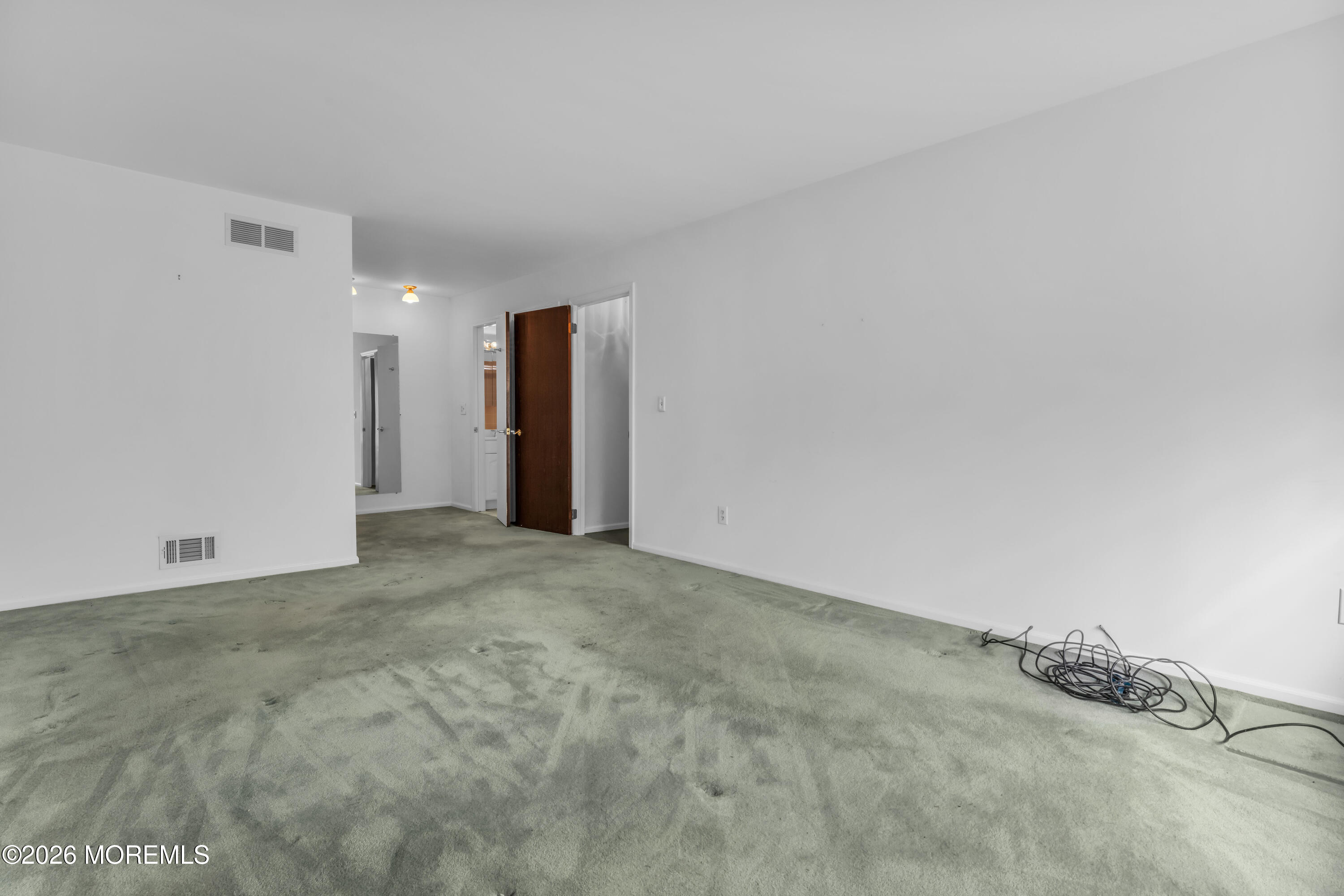 8 Trinity Place Toms River NJ 08753