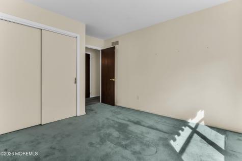 8 Trinity Place Toms River NJ 08753