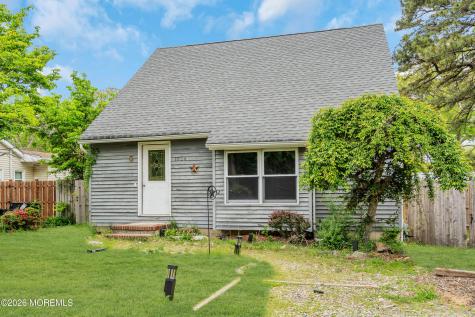1924 Hillwood Road Forked River NJ 08731