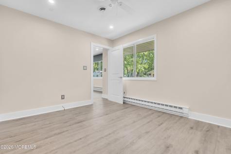 8 Michigan Avenue Whiting NJ 08759