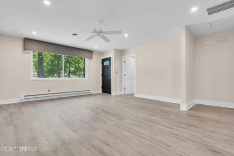 8 Michigan Avenue Whiting NJ 08759
