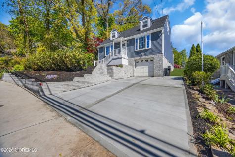 212 Linden Avenue Highlands NJ 07732