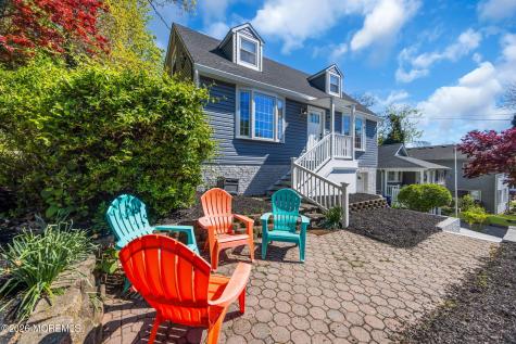 212 Linden Avenue Highlands NJ 07732