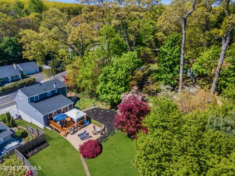 212 Linden Avenue Highlands NJ 07732