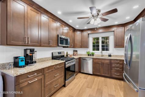 212 Linden Avenue Highlands NJ 07732