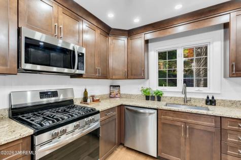 212 Linden Avenue Highlands NJ 07732