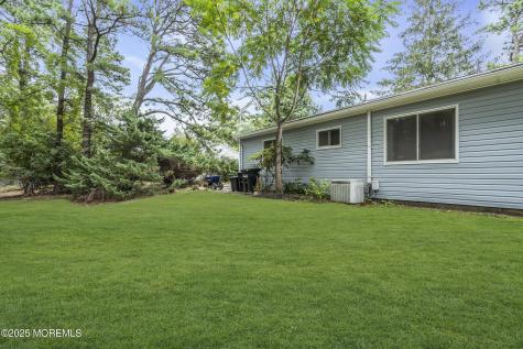 32 A Maine Avenue Whiting NJ 08759