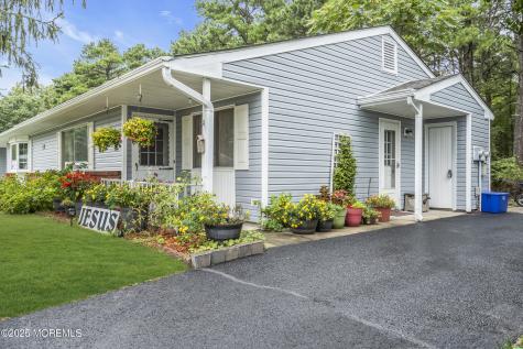 32 A Maine Avenue Whiting NJ 08759