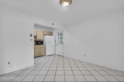 32 A Maine Avenue Whiting NJ 08759