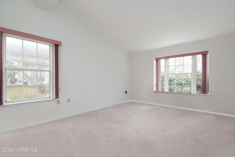 1031B Thornbury Lane Manchester NJ 08759