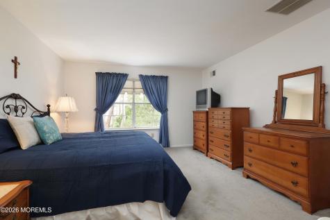 1031B Thornbury Lane Manchester NJ 08759