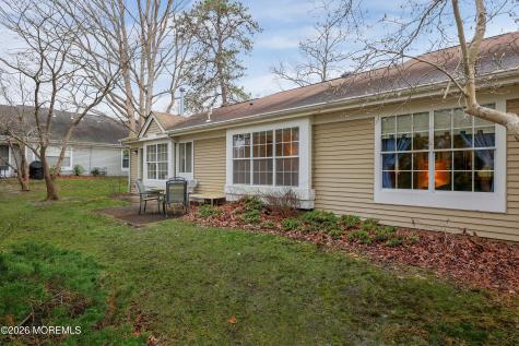 1031B Thornbury Lane Manchester NJ 08759
