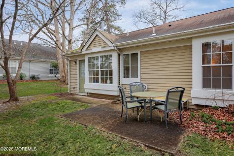 1031B Thornbury Lane Manchester NJ 08759