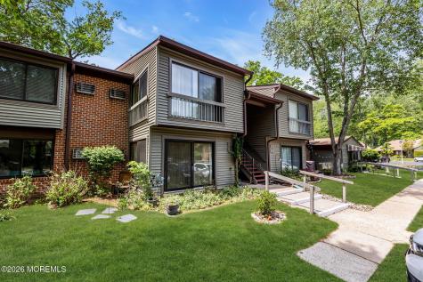 9 Medford Court Red Bank NJ 07701