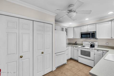 9 Medford Court Red Bank NJ 07701