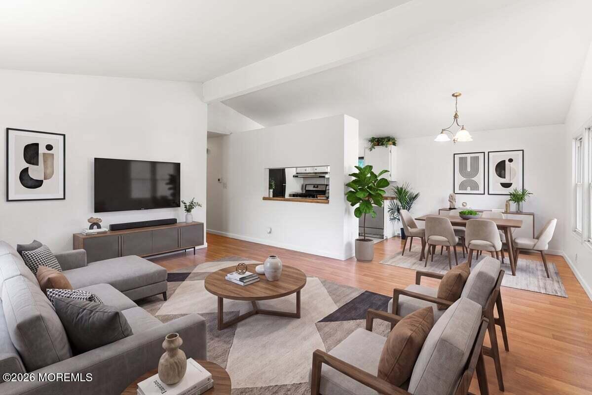 2 Cedar Court Manalapan NJ 07726