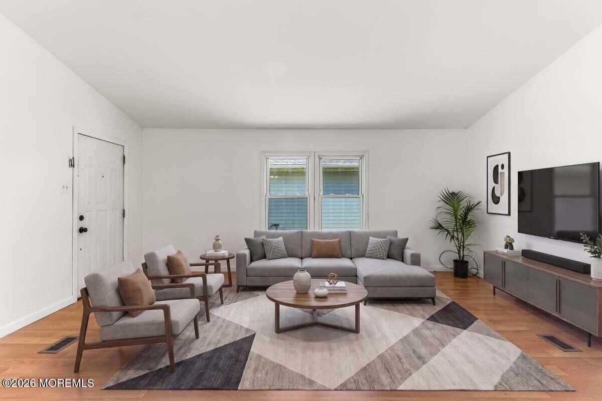 2 Cedar Court Manalapan NJ 07726