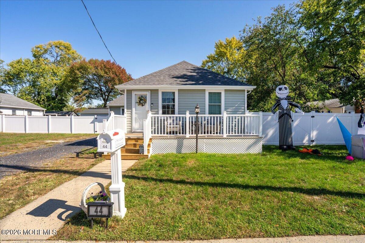 44 Dakota Avenue Middletown NJ 07748