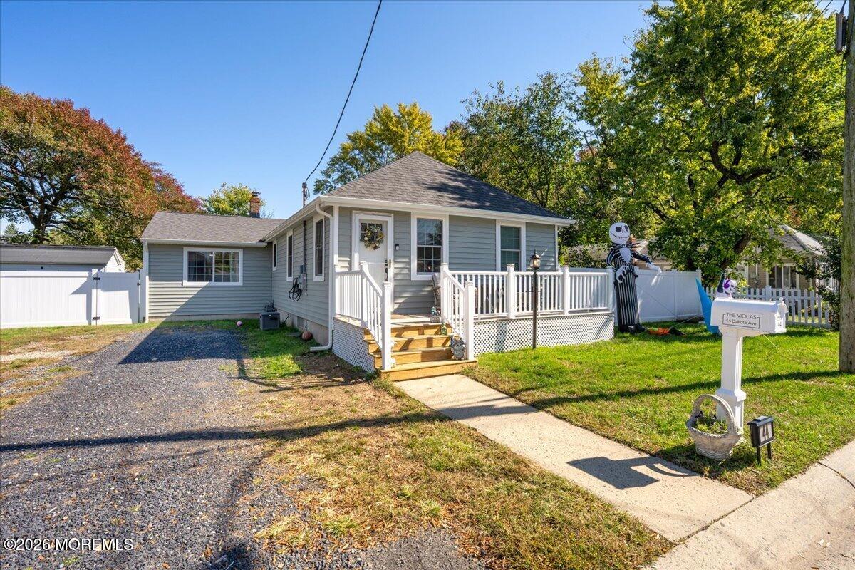 44 Dakota Avenue Middletown NJ 07748