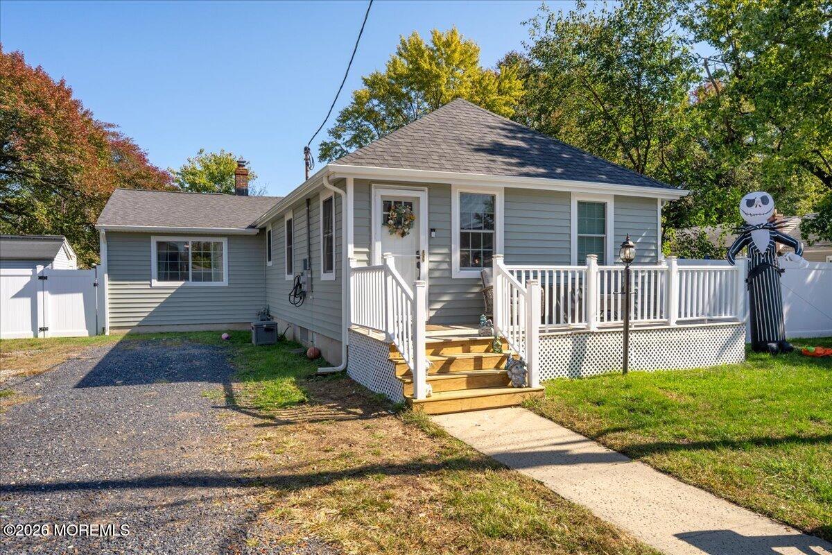 44 Dakota Avenue Middletown NJ 07748