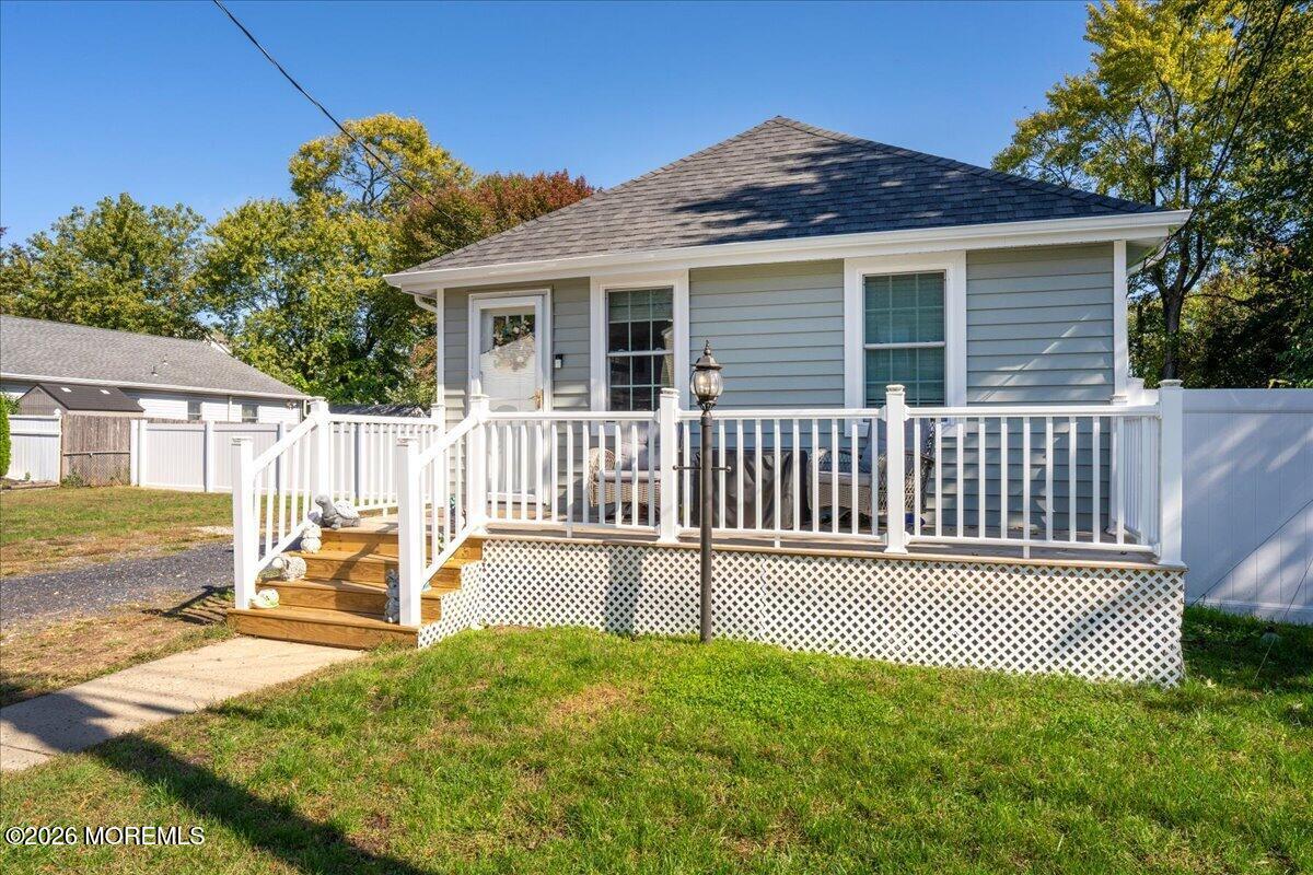 44 Dakota Avenue Middletown NJ 07748