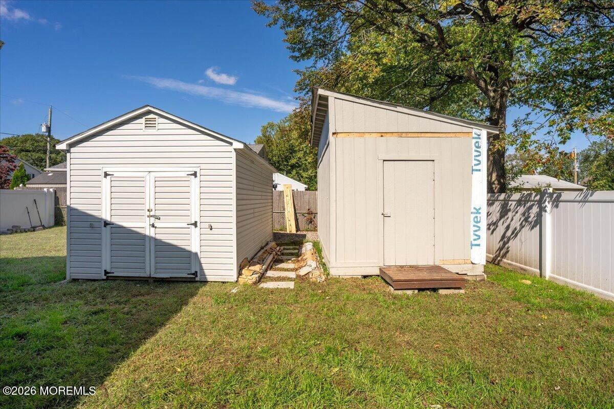 44 Dakota Avenue Middletown NJ 07748