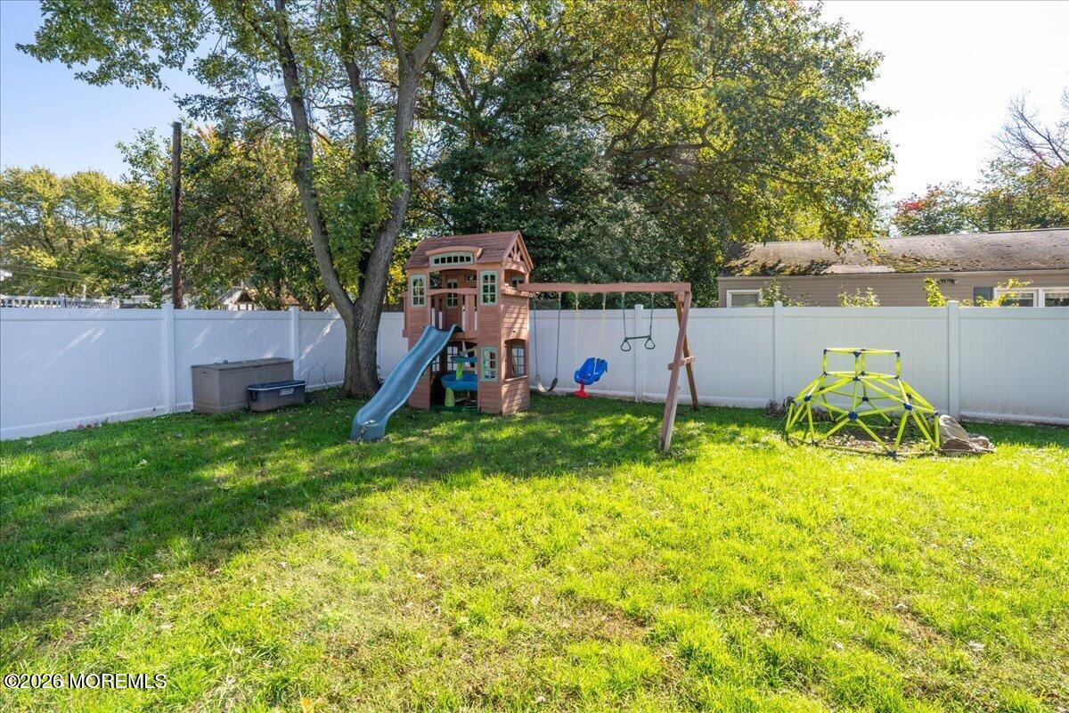 44 Dakota Avenue Middletown NJ 07748
