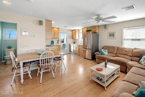 1255 W Mallard Drive Manahawkin NJ 08050
