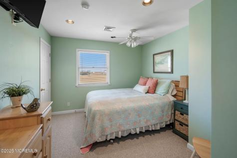 1255 W Mallard Drive Manahawkin NJ 08050
