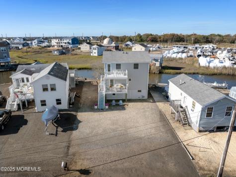 1255 W Mallard Drive Manahawkin NJ 08050